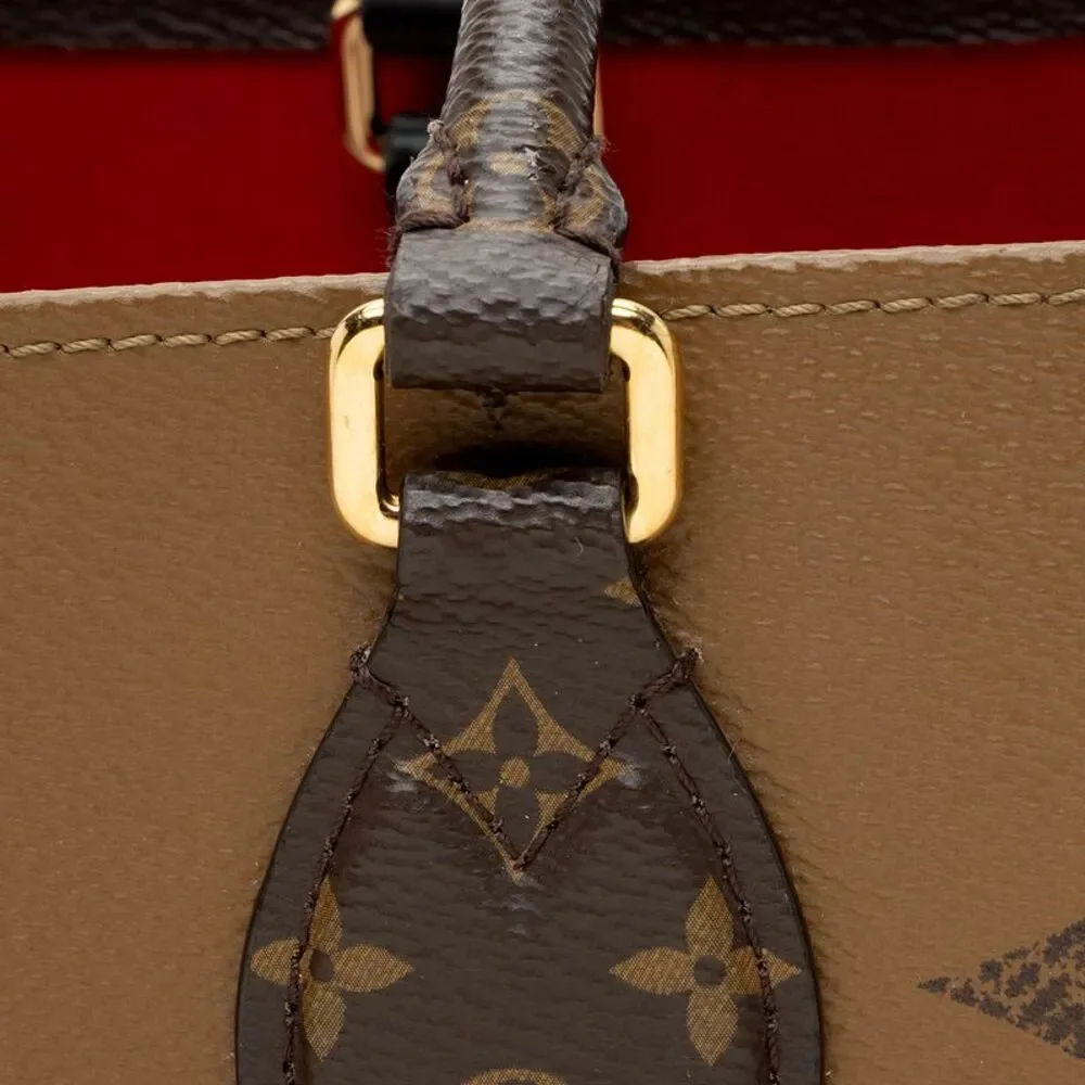 Louis Vuitton Giant Monogram Canvas Onthego GM Tote - Picture 15 of 15